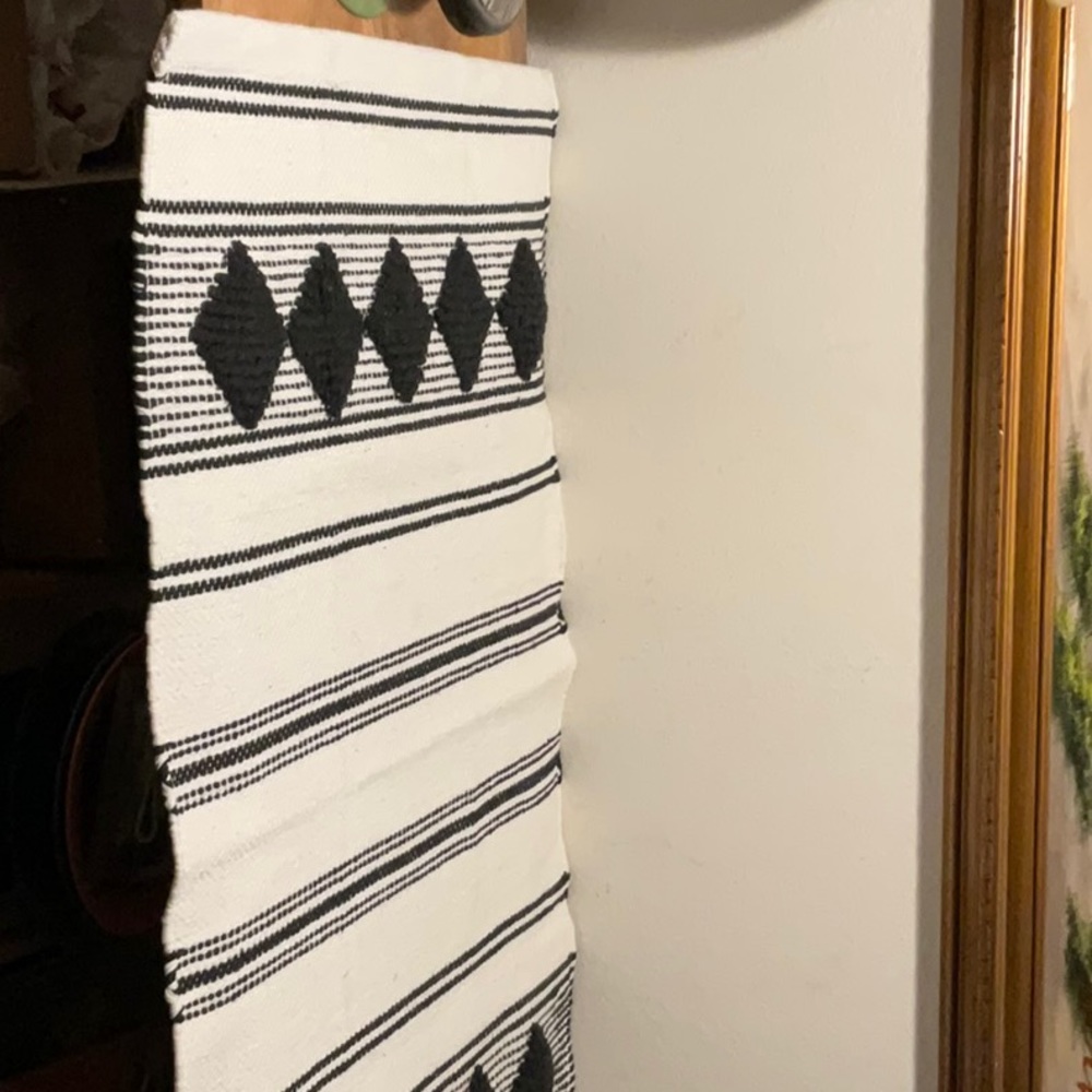 Black & White table runner